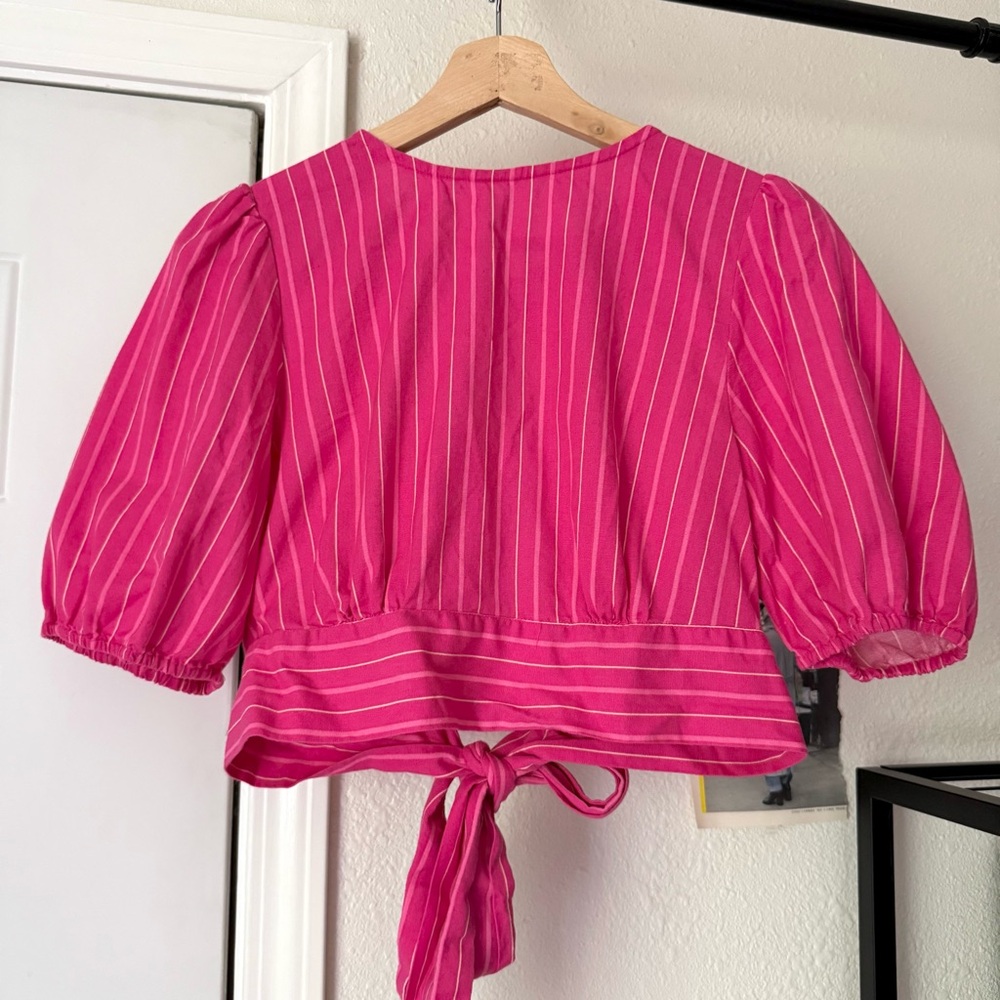 PETITE STUDIO pink pin stripe cotton linen puff short‎ sleeve tie cropped blouse